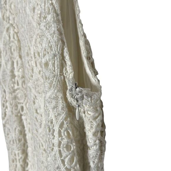 Hollister Halter Neck Knee Length Dress - Picture 6 of 10